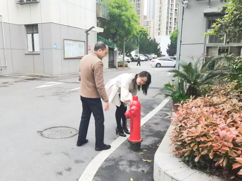 筑牢安全防线 共度平安清明 ——化研院公司开展清明假期前院区安全检查